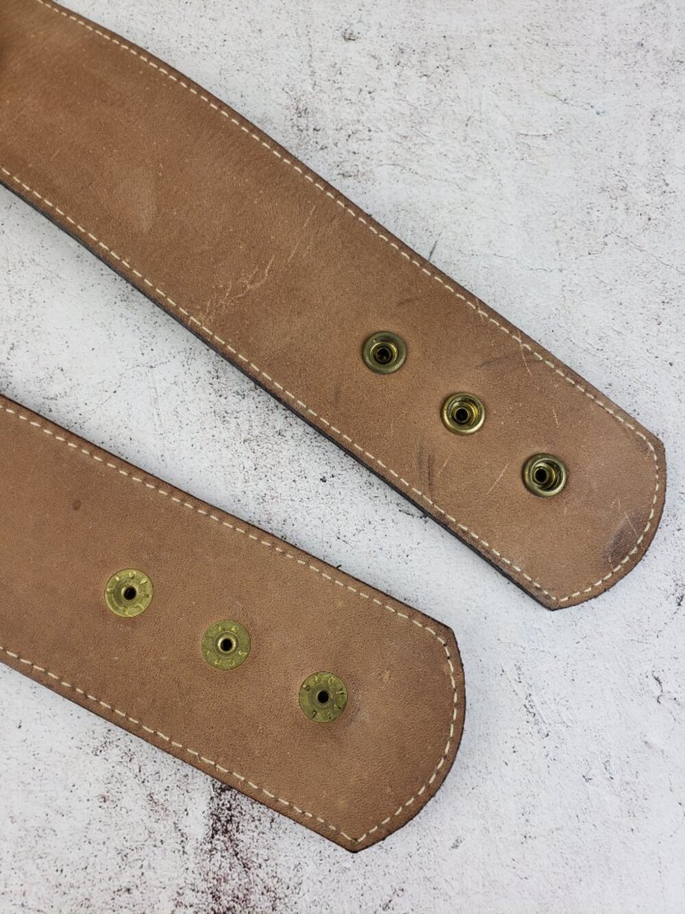 Vintage Streets Ahead Leather Belt Chic Embossed Art Deco Gold Hardware D-Rings - Picture 7 of 12